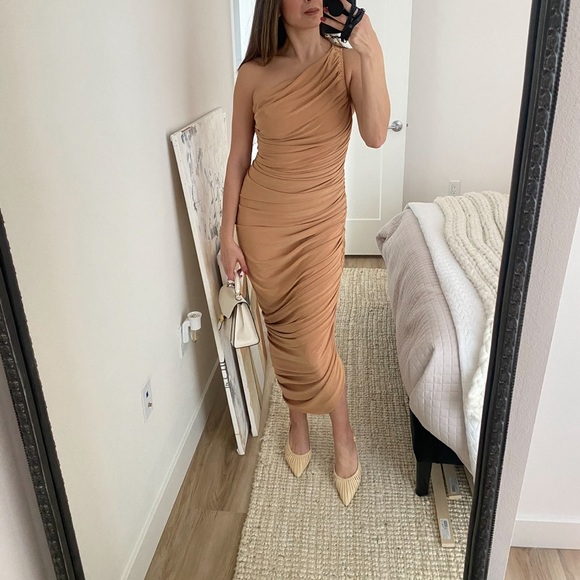 X Revolve Diana Gown by Norma Kamali - Picture 7 of 7